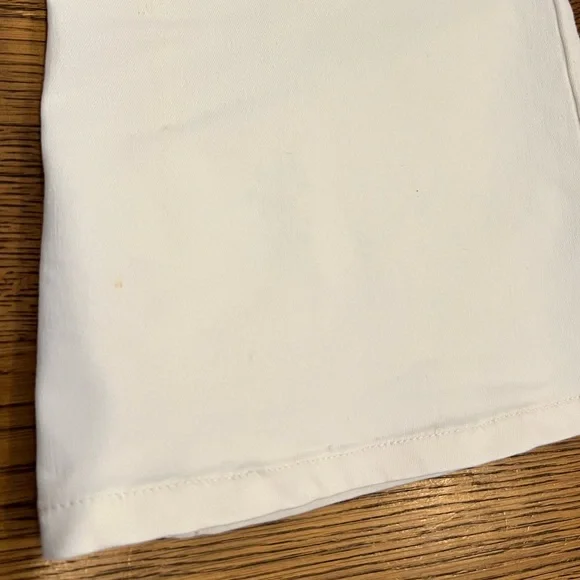 Free People - Pull-On White Flare Jeans - Size 28 - Picture 6 of 7